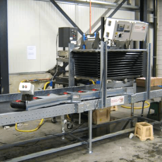 Flower bucket filler